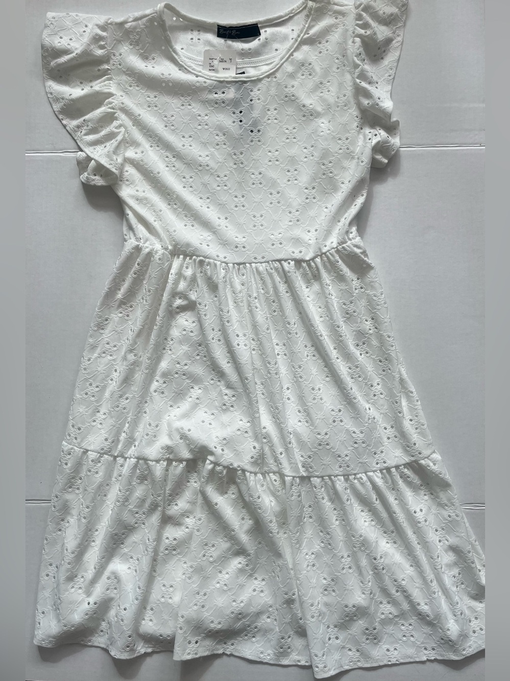 NWT Eyelet Flutter Sleeve White Dress